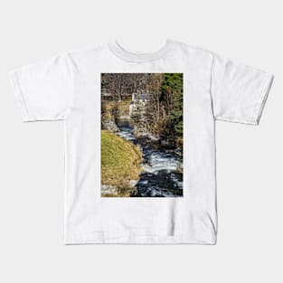 River Dee, Braemar, Scottish Highlands, UK (7) Kids T-Shirt